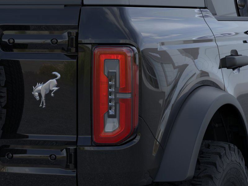 2025 Ford Bronco Badlands photo 22