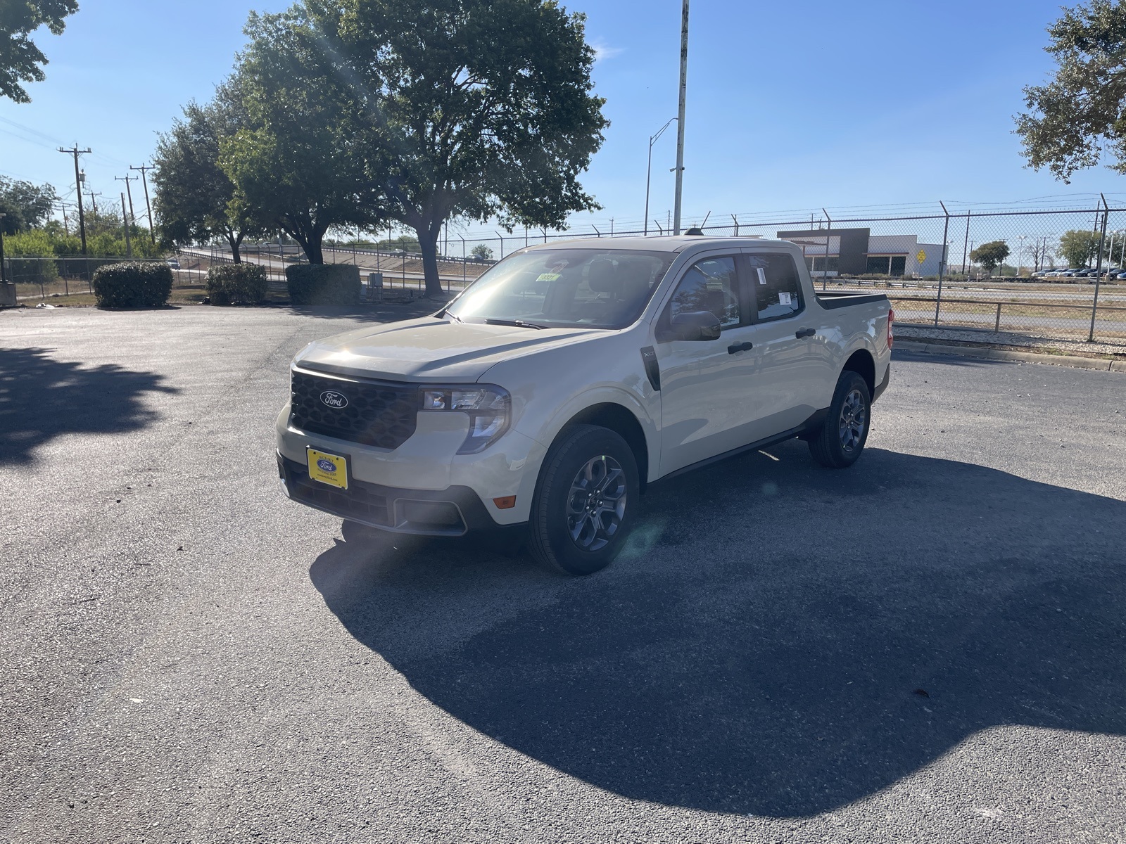 2025 Ford Maverick XLT's photo