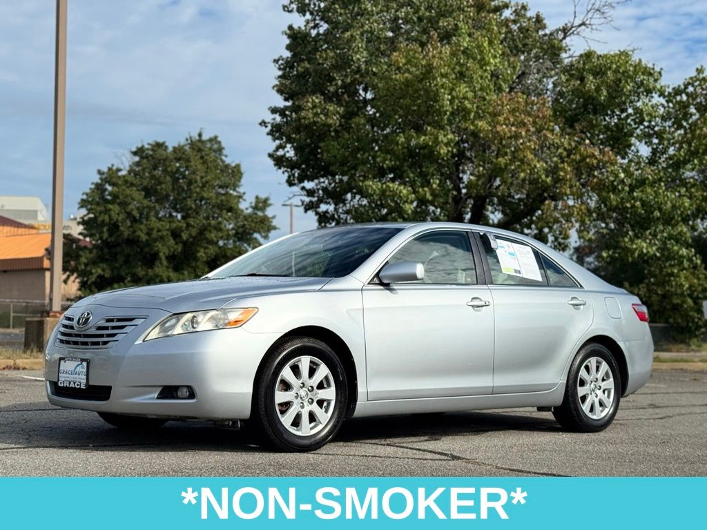 2007 Toyota Camry XLE photo 2