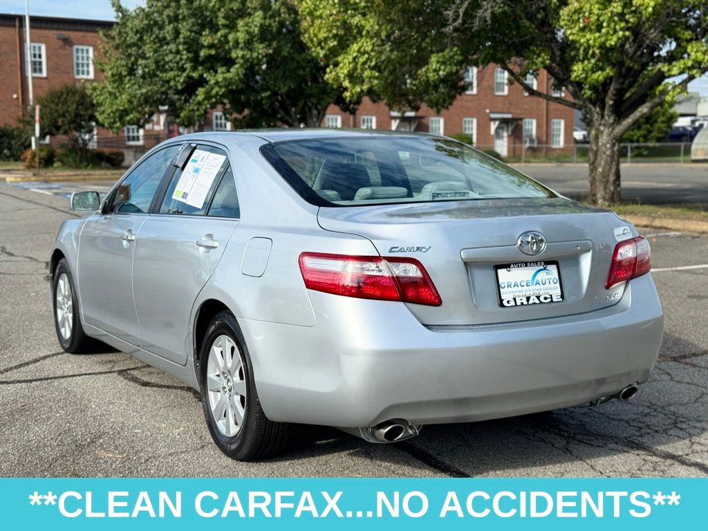 2007 Toyota Camry XLE photo 4