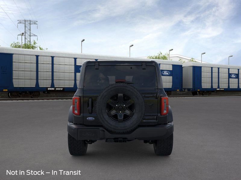 2025 Ford Bronco Outer Banks photo 6