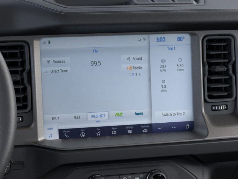 2025 Ford Bronco Outer Banks photo 14