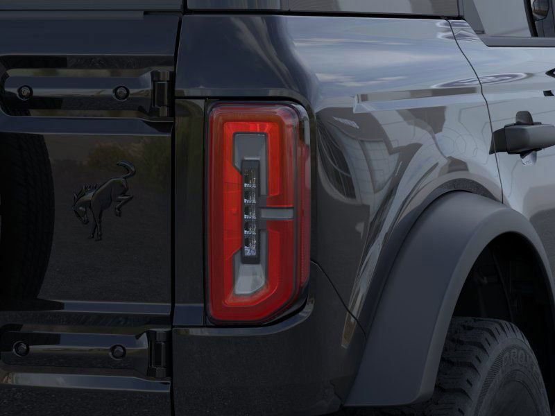 2025 Ford Bronco Outer Banks photo 21