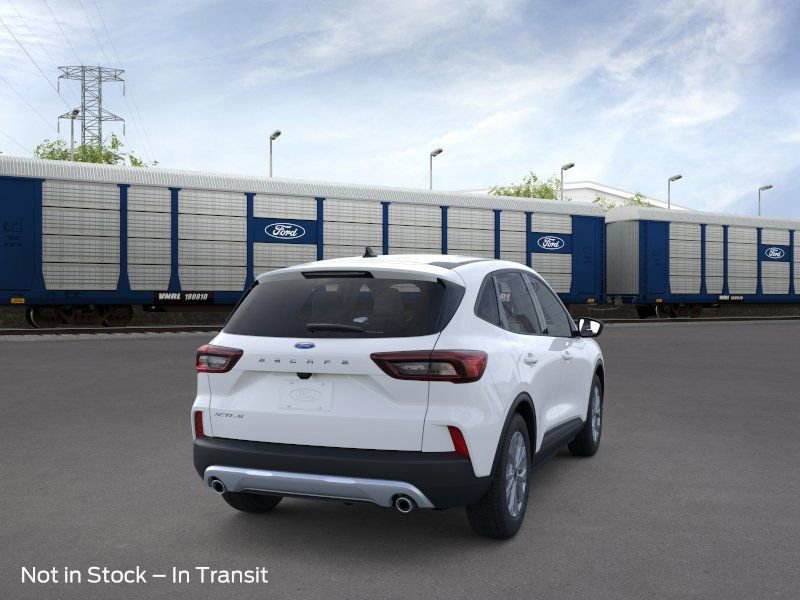 2026 Ford Escape Active photo 5