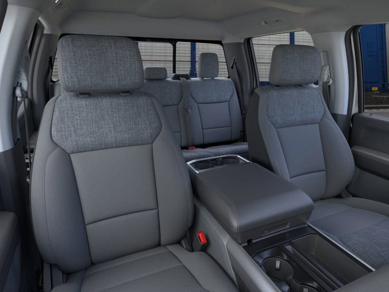 2025 Ford F-150 XLT photo 9