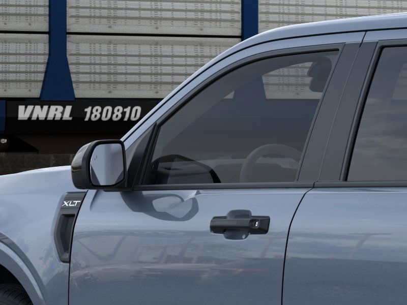 2025 Ford Maverick XLT photo 8