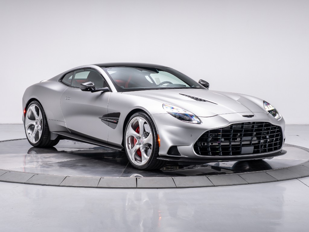 2025 Aston Martin Vanquish
