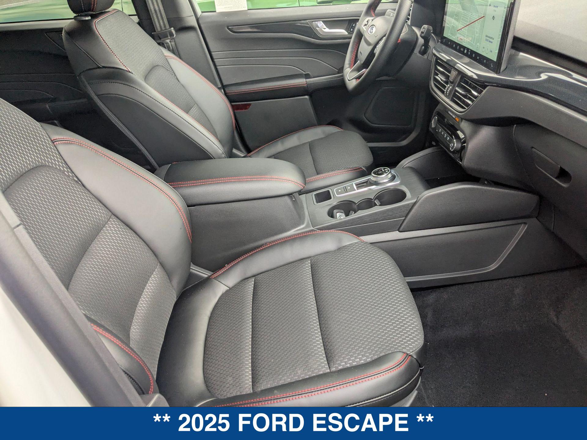 2025 Ford Escape ST-Line photo 19