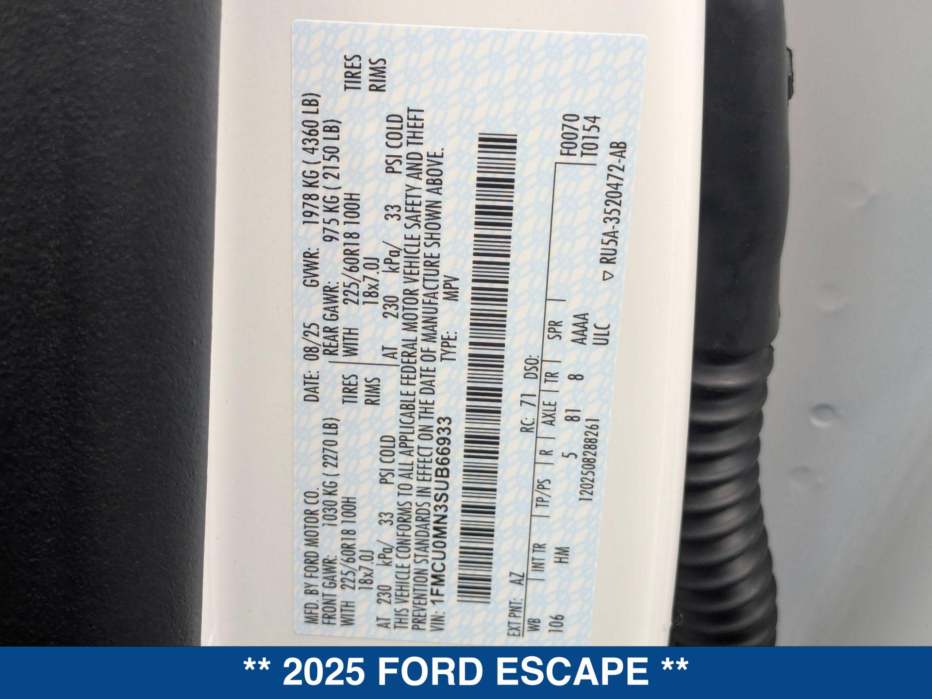 2025 Ford Escape ST-Line photo 21
