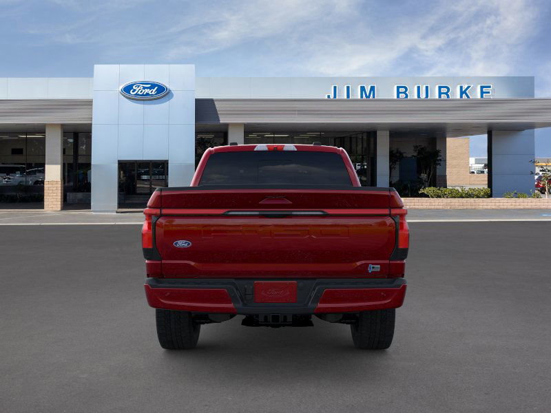 2025 Ford F-150 Lightning Lariat photo 3