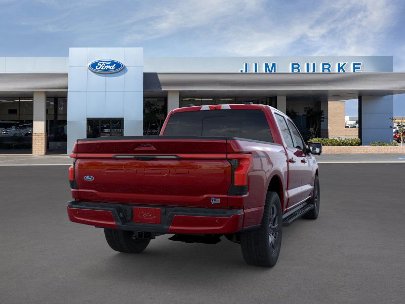 2025 Ford F-150 Lightning Lariat photo 6