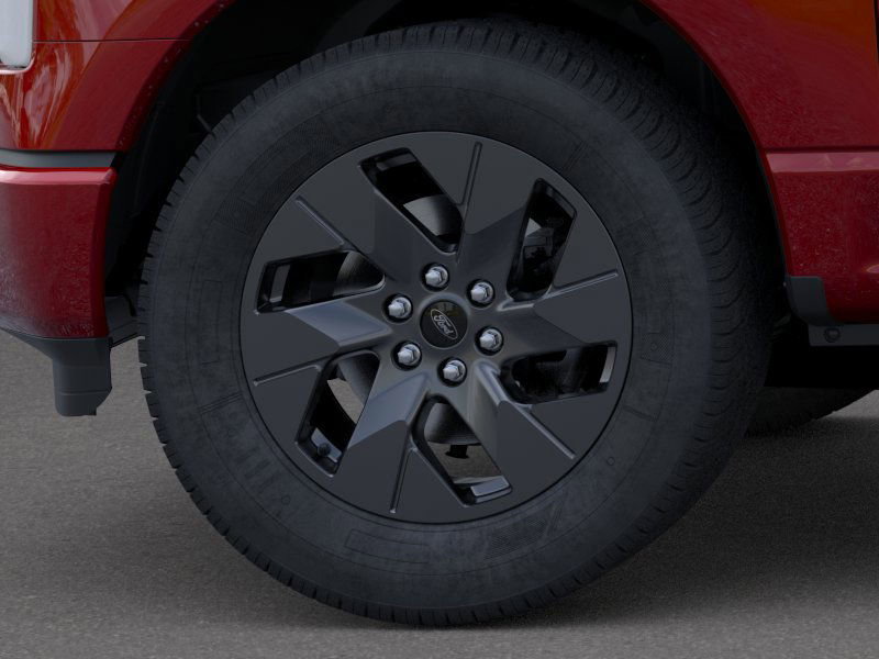 2025 Ford F-150 Lightning Lariat photo 17