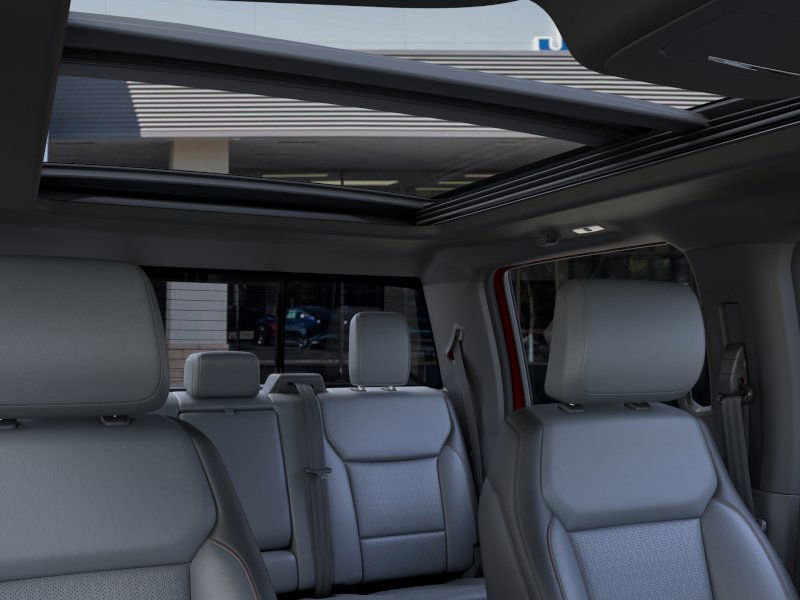 2025 Ford F-150 Lightning Lariat photo 20