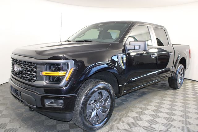 2025 Ford F-150 STX photo 5