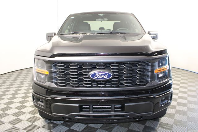 2025 Ford F-150 STX photo 6