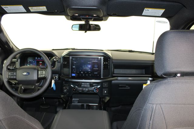2025 Ford F-150 STX photo 8