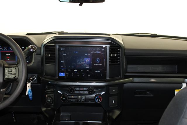 2025 Ford F-150 STX photo 9