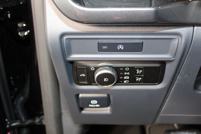2025 Ford F-150 STX photo 13