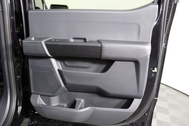 2025 Ford F-150 STX photo 18
