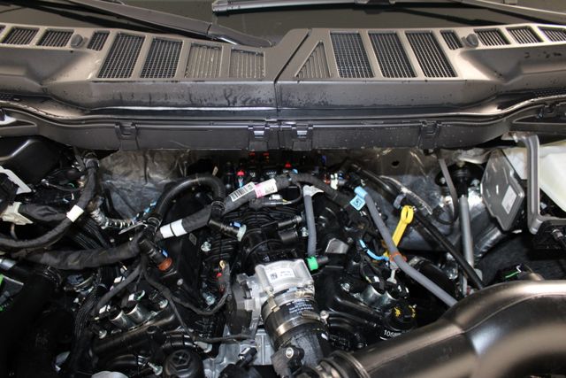 2025 Ford F-150 STX photo 21
