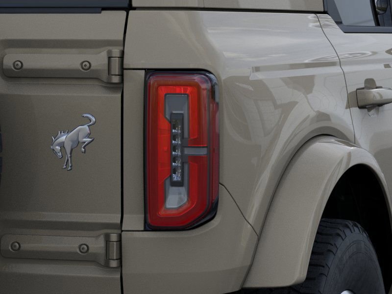 2025 Ford Bronco Outer Banks photo 22