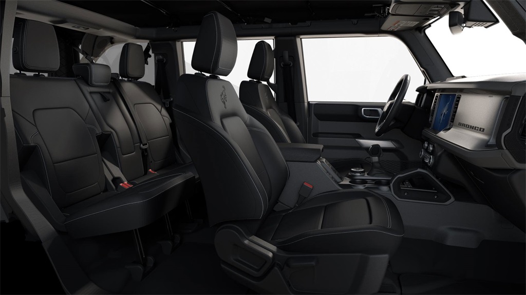 2025 Ford Bronco Outer Banks photo 5