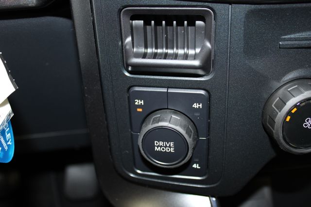 2025 Ford F-150 STX photo 12