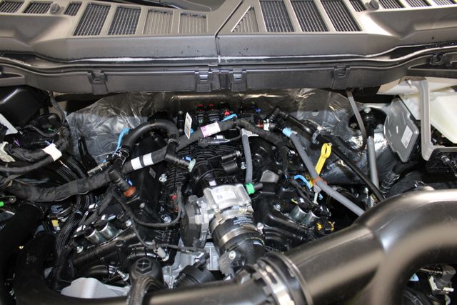 2025 Ford F-150 STX photo 21