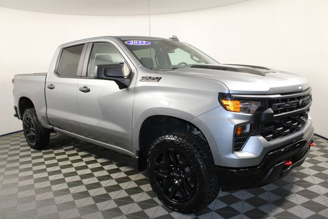 Used 2023 Chevrolet Silverado 1500 Custom with VIN 3GCUDCE81PG278868 for sale in Kansas City