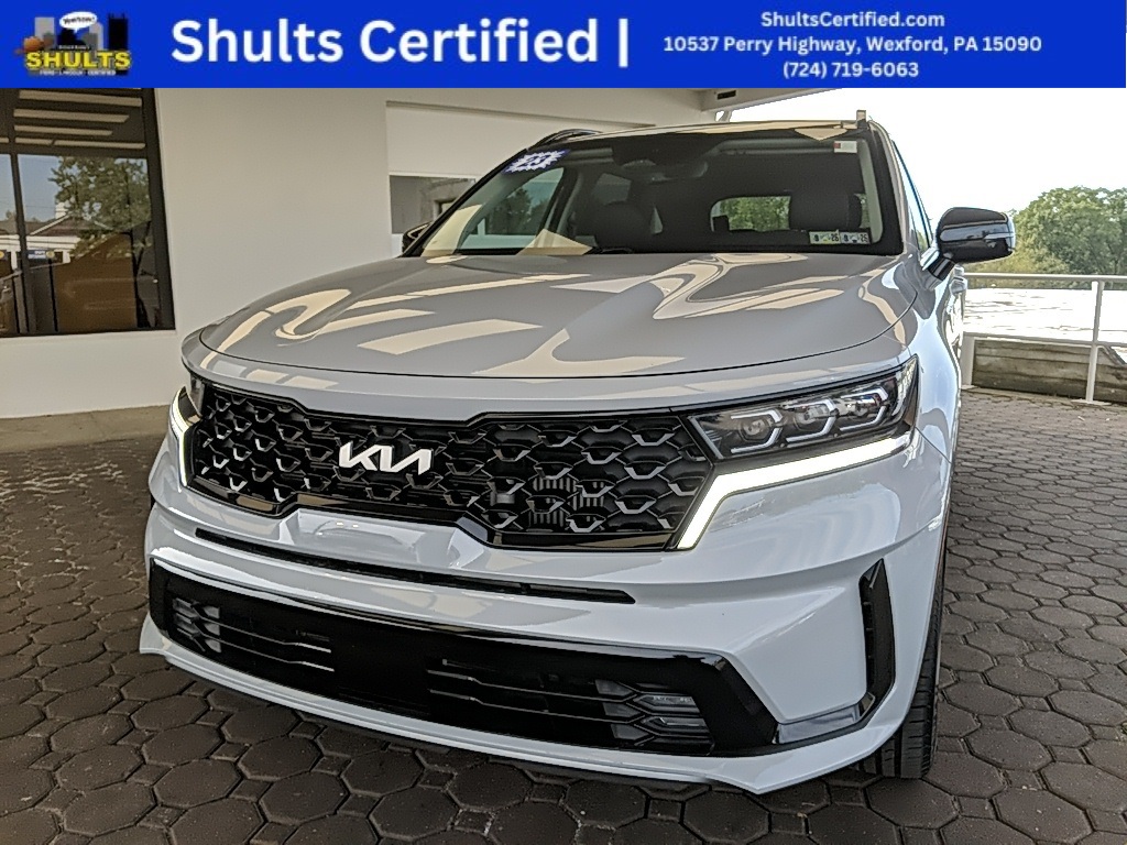 Used 2023 Kia Sorento SX