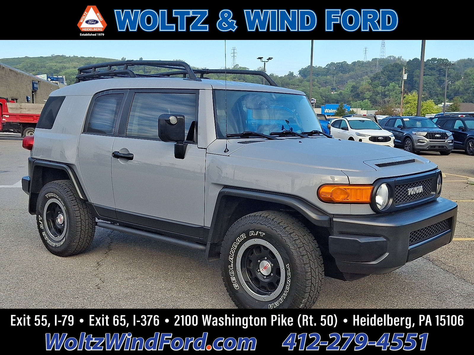 2013 Toyota FJ Cruiser Base