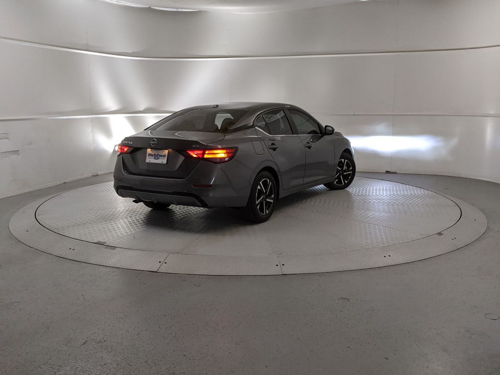 2024 Nissan Sentra SV photo 2