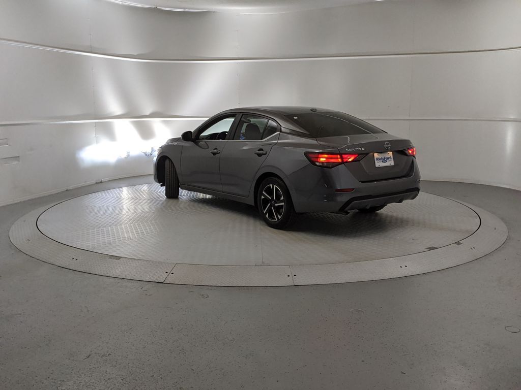 2024 Nissan Sentra SV photo 3