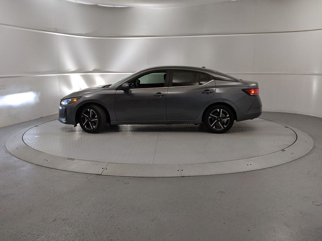 2024 Nissan Sentra SV photo 4