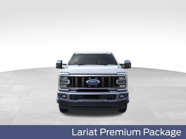2026 Ford F-350 Lariat photo 6