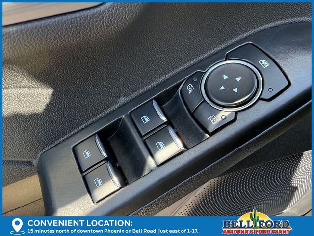 2025 Ford Escape Hybrid Platinum photo 17