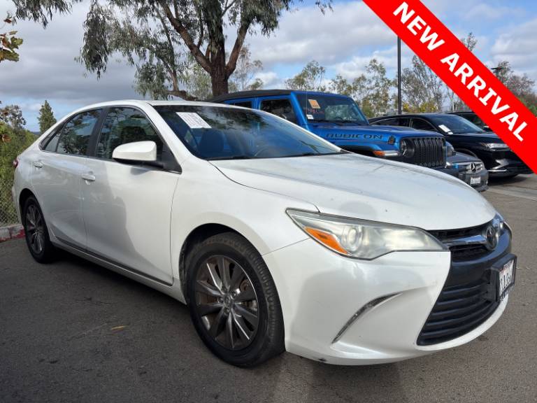 2016 Toyota Camry XLE