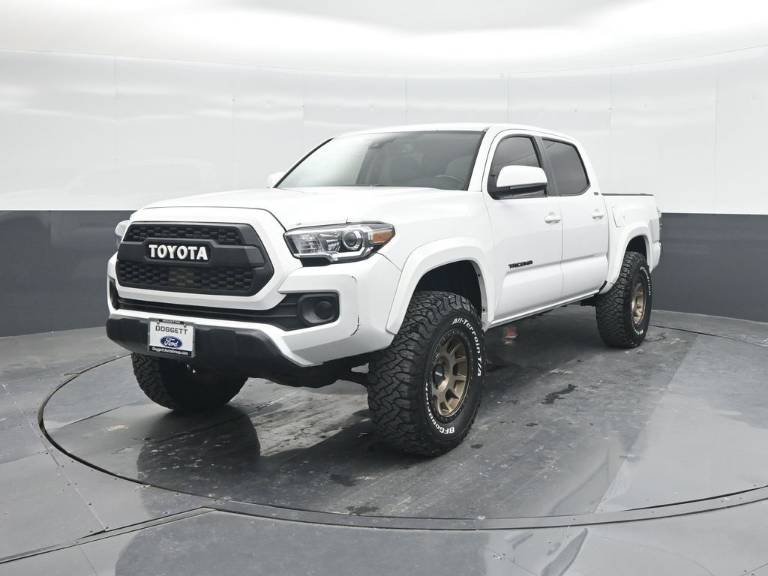 2018 Toyota Tacoma SR5