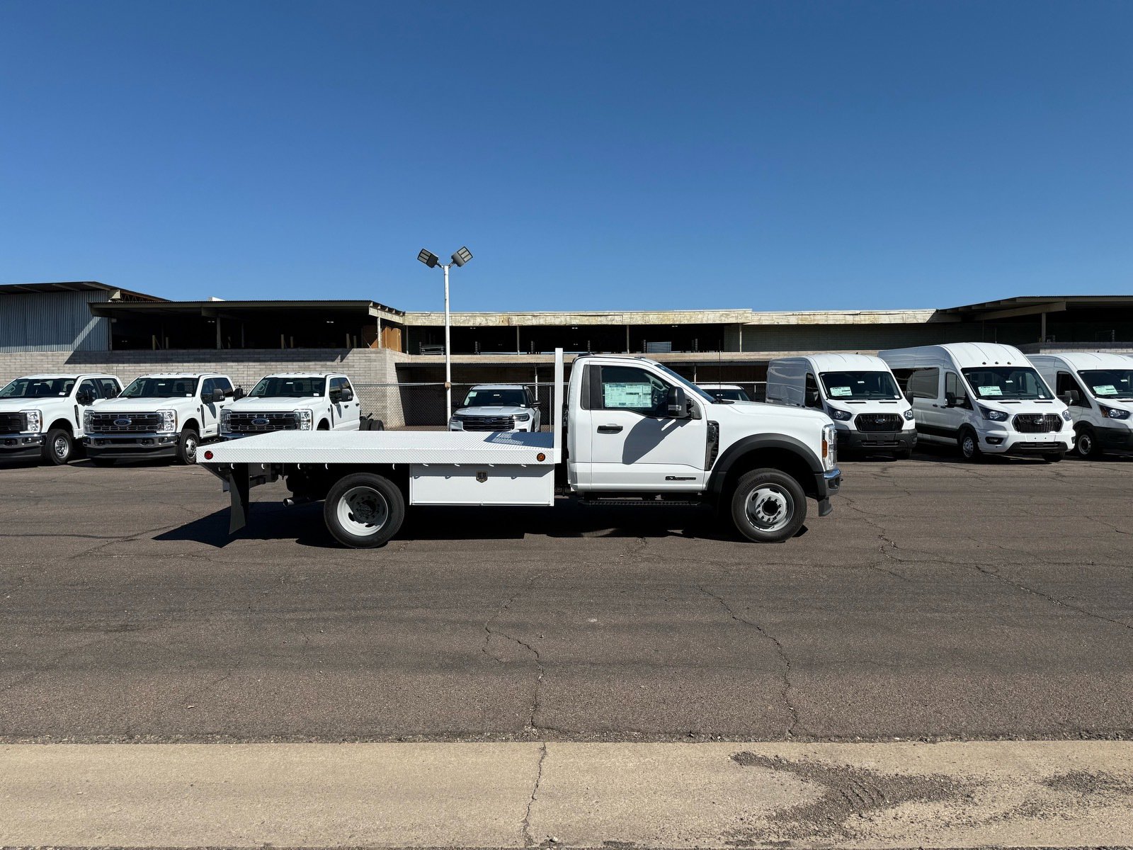 2025 Ford F-550 XL photo 2