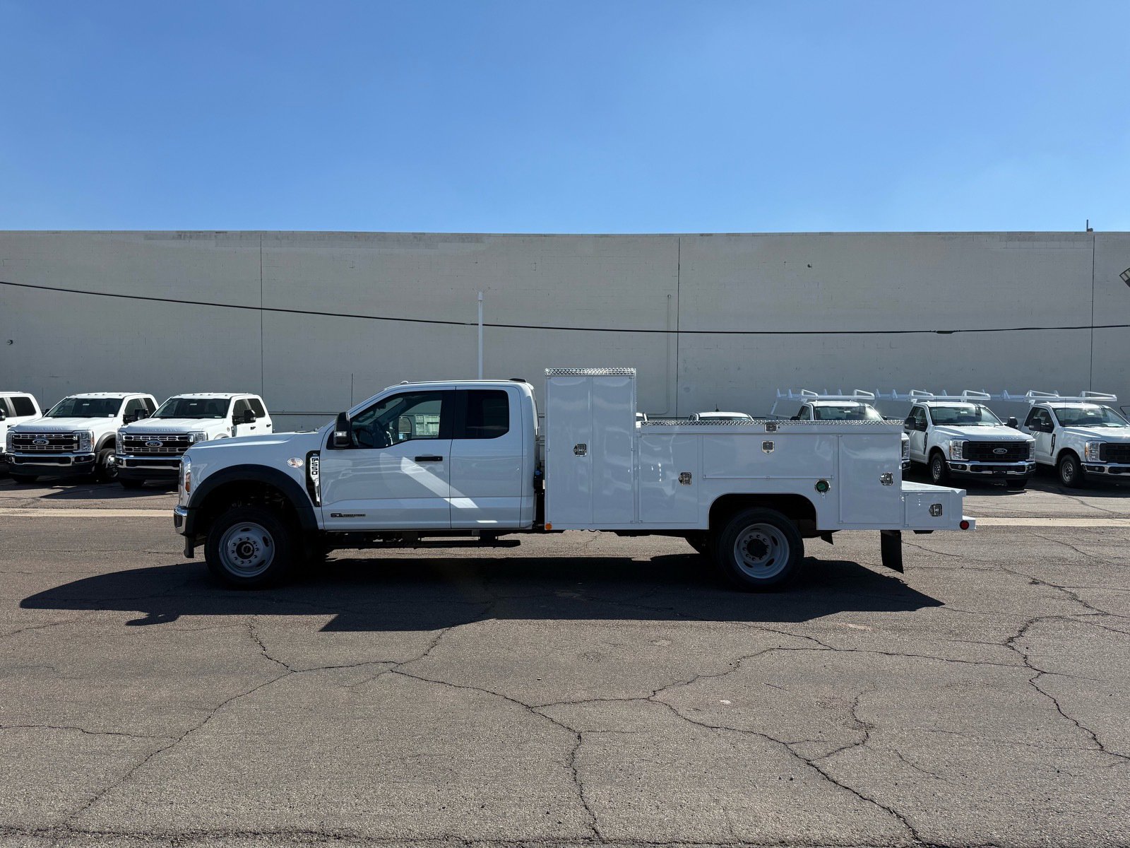 2026 Ford F-550 XL photo 4