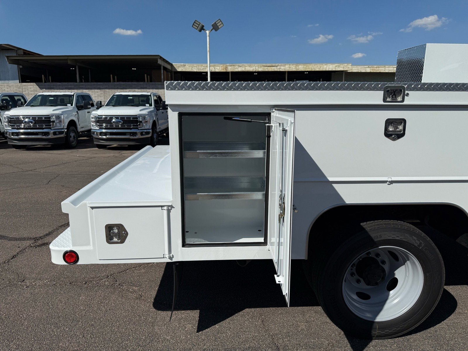 2026 Ford F-550 XL photo 10