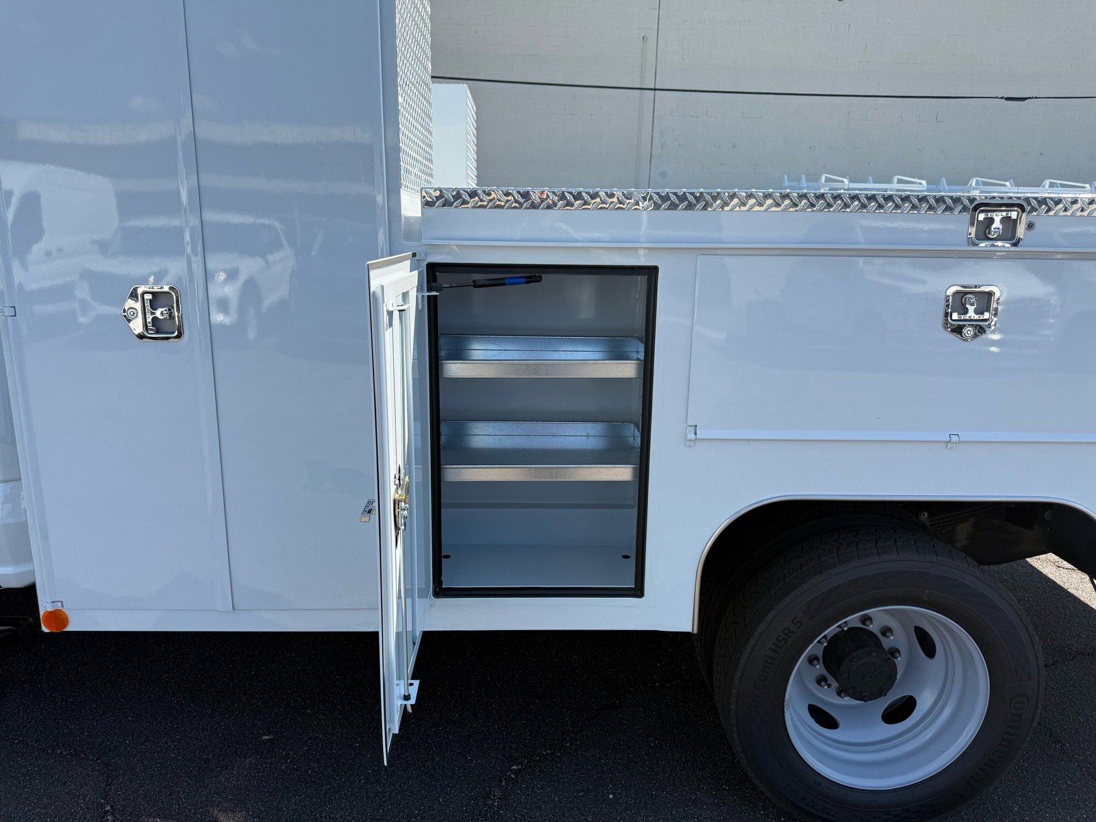 2026 Ford F-550 XL photo 14