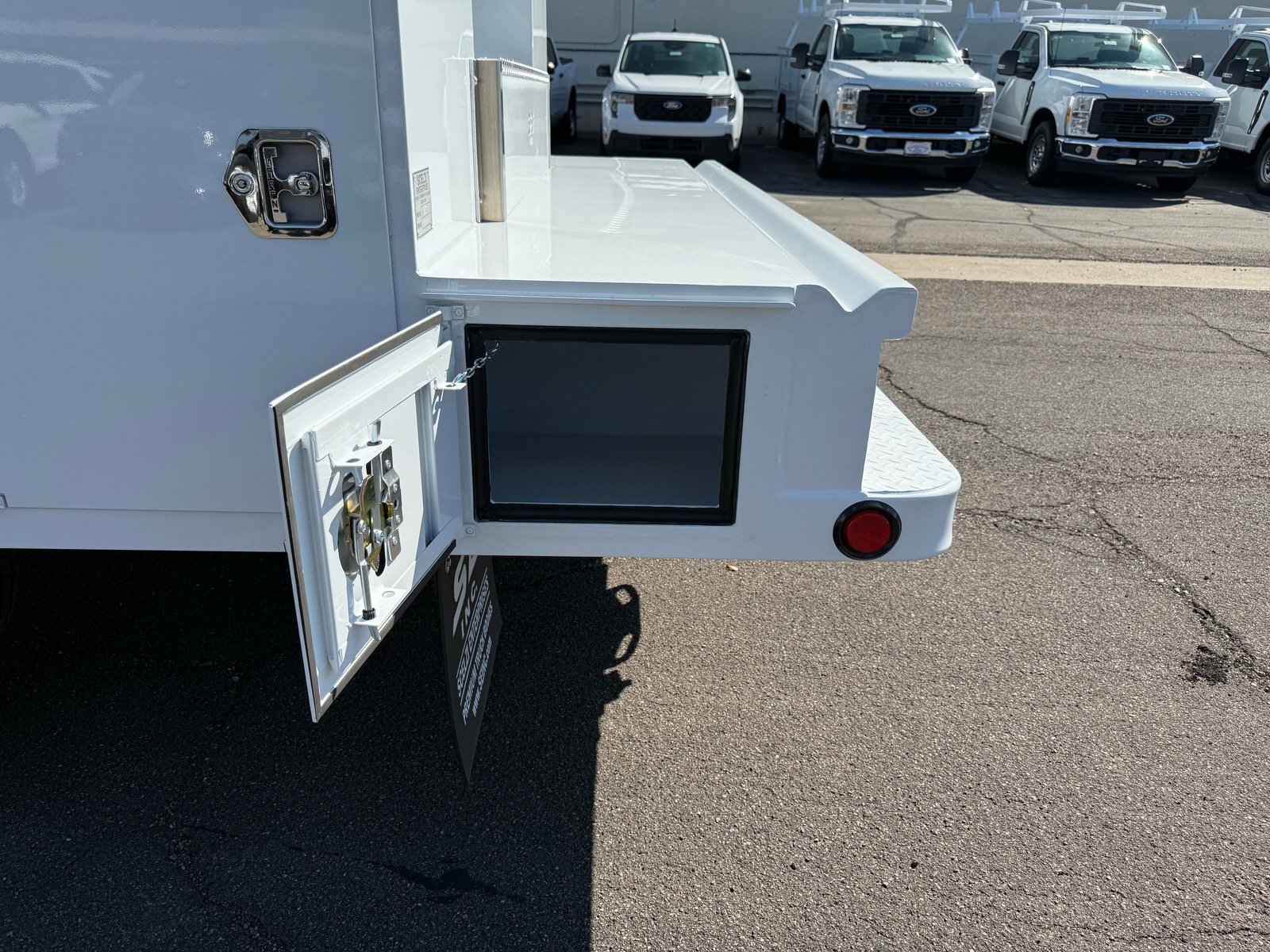 2026 Ford F-550 XL photo 17