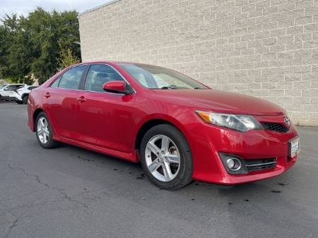 2014 Toyota Camry SE