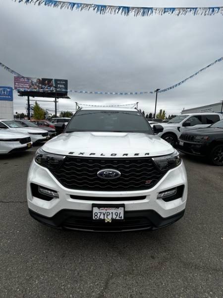 2022 Ford Explorer ST