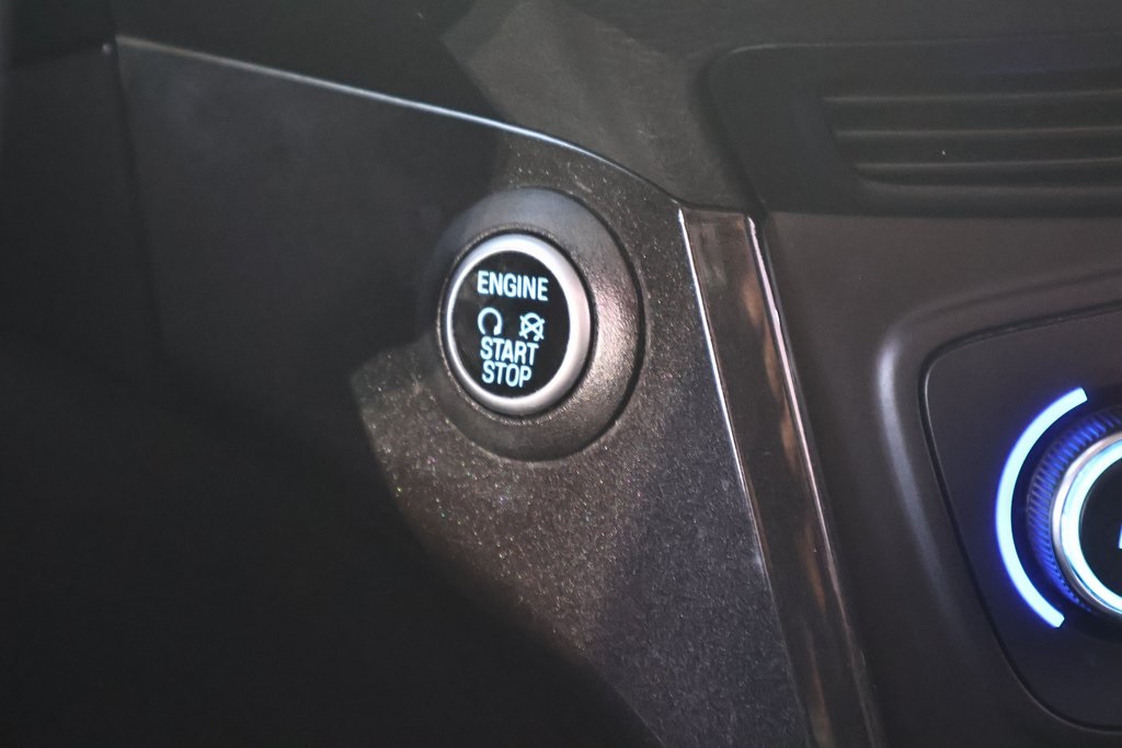 2017 Ford Escape Titanium photo 24
