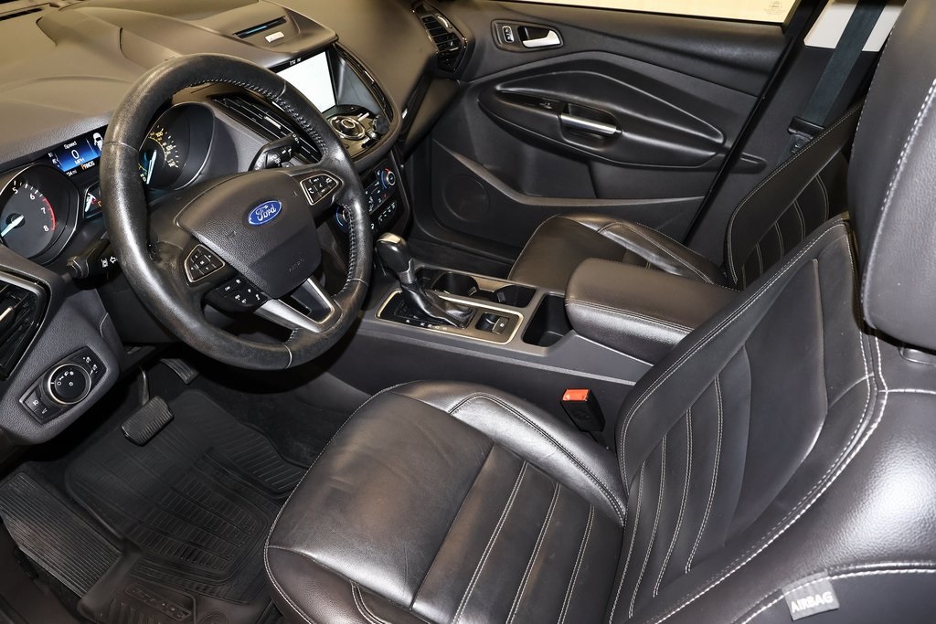 2017 Ford Escape Titanium photo 27