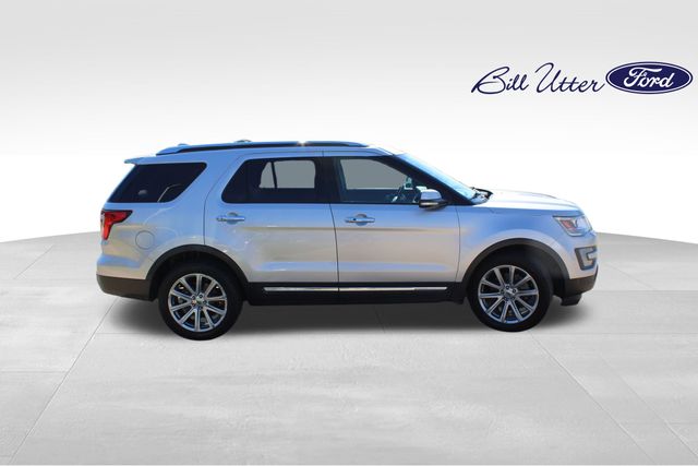 2017 Ford Explorer Limited photo 3