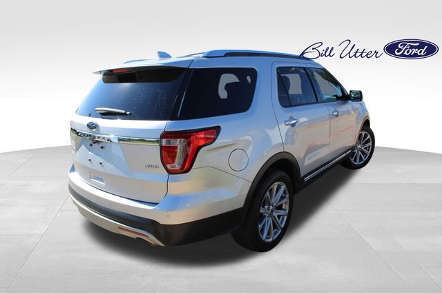 2017 Ford Explorer Limited photo 4