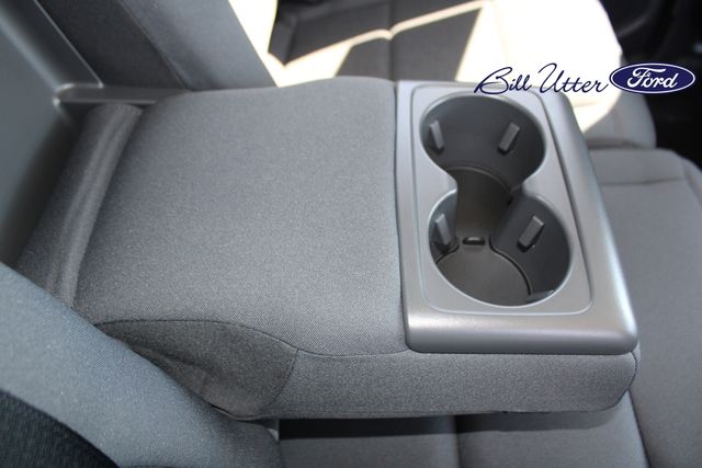 2025 Ford Explorer photo 9